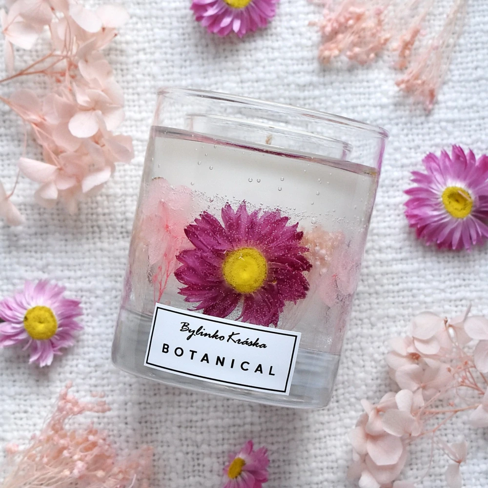 PIVOŇKA  -  BOTANICAL sojová vonná svíčka s květy