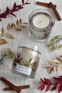 JMELÍ – BOTANICAL sojová vonná svíčka s květy